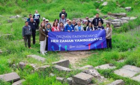 Çeşme Belediyesinden otizm farkındalık yürüyüşü