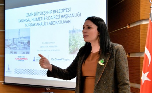 Çiftçilere toprak verimliliği ve doğru gübreleme eğitimi verildi