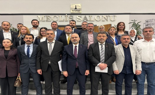 Cumhur İttifakı’ndan Tugay’a sert tepki: Cesareti varsa mayıs ayında meclise gelsin!