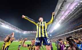 Fenerbahçe derbiyi son nefeste kazandı!