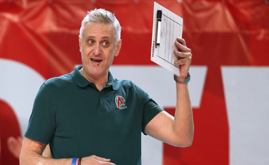 Göztepe'de Radoslav Arsov imzaladı