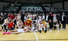 Göztepe potada play-off sınavında