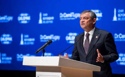 İlçe başkanları toplantısında Özel’den kritik karar: İzmirli olma ve saha performansı kriteri geldi