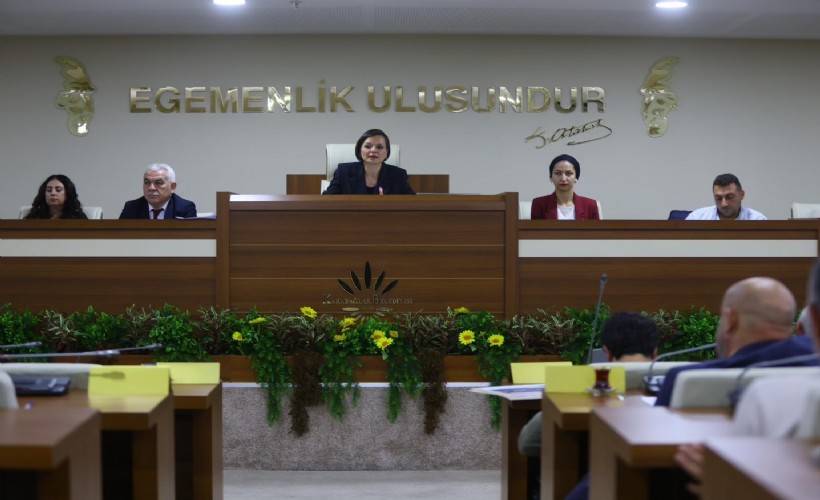 Karabağlar Meclisi’nde verilen ara kriz yarattı: Cumhur İttifakı salonu terk etti!