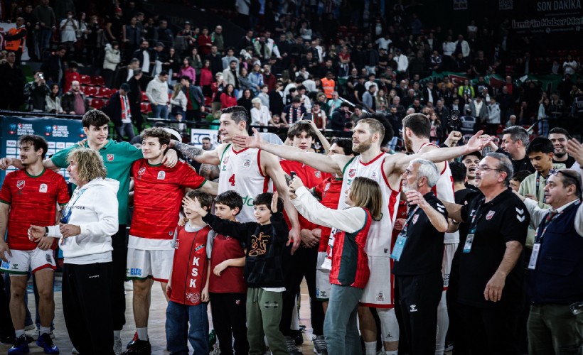 Karşıyaka yarışı bırakmadı: Hayati galibiyette neler yaşandı?