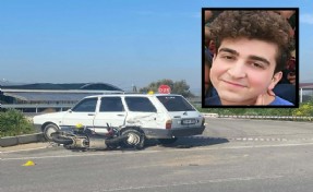 Kavşakta otomobile çarpan motosikletin sürücüsü hayatını kaybetti