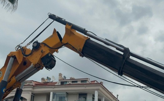Kırılan vinçten düşen işçi öldü: 2 gözaltı