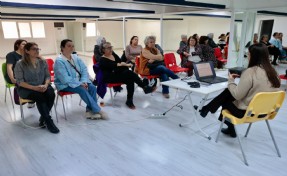 Konak’ta bağımlılık ile mücadele eğitimleri devam ediyor