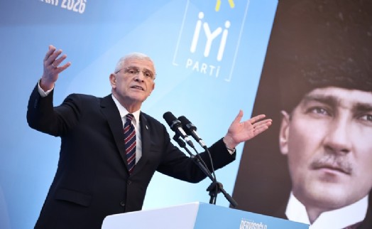 Müsavat Dervişoğlu’ndan şehitler için şiir: 'Akçabardaklar'