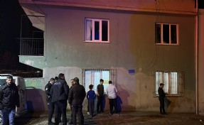 Müstakil evde yangın paniği: 2 kardeş dumandan etkilendi