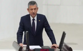 Özel'den 'Mutlak butlan' çıkışı: Biz boynumuzu veririz ama boyun eğmeyiz!