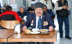 Şehitler Haftası’nda Buca’da dayanışma sofraları kuruldu