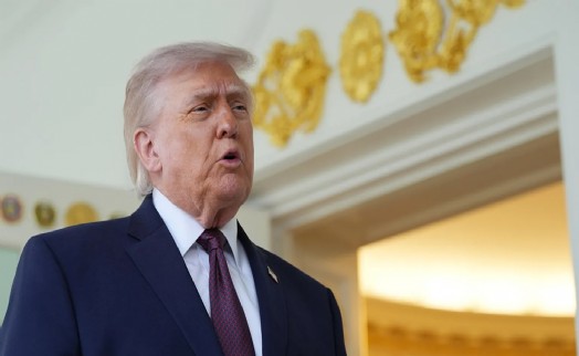 Trump'tan ablukaya yeşil ışık: İran ile görüşme için tarih verdi