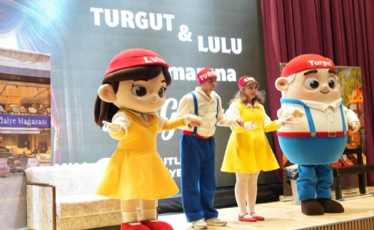 Turgutlu’da yeni dönem: Turgut ve Lulu sahneye çıktı