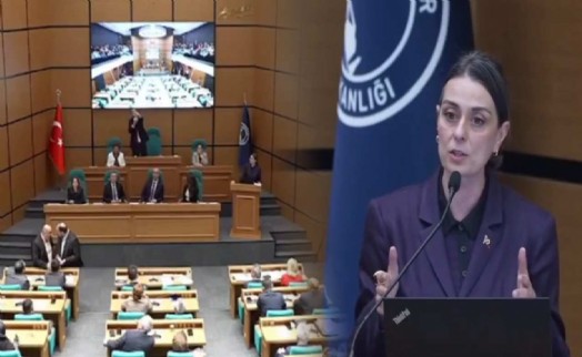 Üsküdar Belediye Meclisi’nde gergin anlar!
