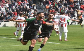 Vurduğun gol olsun Kaf-Kaf!
