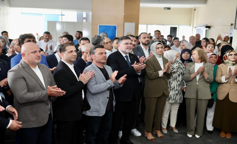 AK Parti İzmir bayramlaştı: Saygılı’dan birlik ve beraberlik mesajları