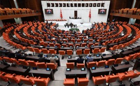 AK Parti'den Bakanlara yazı: Grup toplantısı öncesi beyan verilmemesi istendi