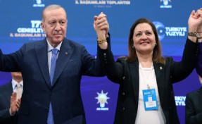 AK Parti'ye geçen Burcu Köksal'dan Kılıçdaroğlu'na övgü: 'Mutlak butlana saygı' istedi!