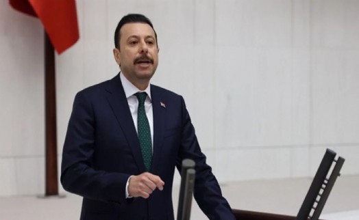 AK Partili Kaya Büyükşehir'e yine sert çıktı: Sanki organizasyon şirketi yönetiyor!