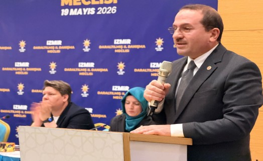 AK Partili Kırkpınar’dan Cemil Tugay’a: 'İzmir'e yazık oluyor'