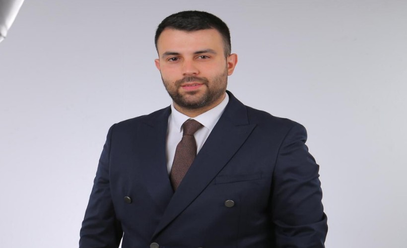 AK Partili Uğuz: Büyükşehir, Torbalı’nın 1 milyar TL'sine çöktü