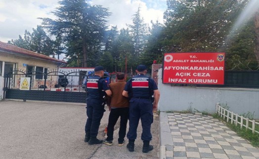 Afyonkarahisar'da aranan 33 şüpheli yakalandı