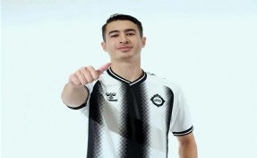 Altay'da Yunus Efe yolcu