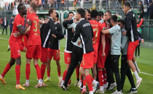 Amedspor Süper Lig'e yükseldi
