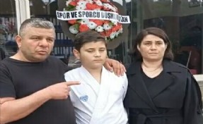 Aydın Kuyucak'ta belediye başkanına ilginç protesto!