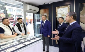 Başkan Duman ve Milletvekili Yücel sokağın sesini dinledi