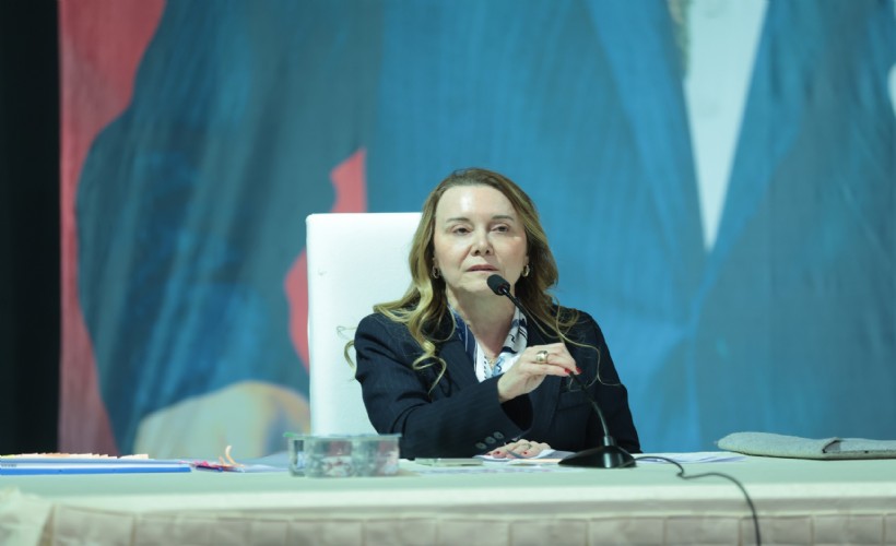 Başkan Mutlu 'tetikçi' iddialarına mecliste yanıt verdi: Şantajla ve tehditle sindirmeye alışmışlar!