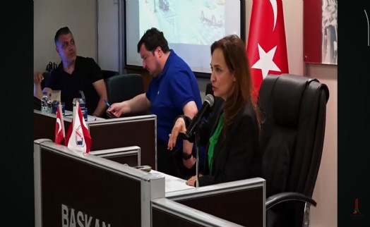 Başkan Ünsal'dan AK Partili Öztürk'ün uyarılarına 'darbe' yanıtı