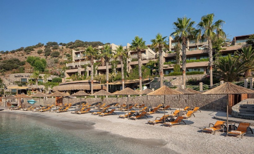 Bodrum’da plaj ücretleri gündem oldu: Turizmcilerden dikkat çeken açıklama