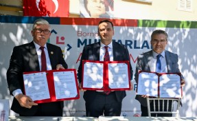 Bornova’da Muhtarlar Akademisi’nde mezuniyet heyecanı
