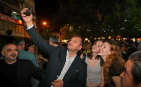 Bornova’da dopdolu 19 Mayıs
