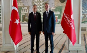 Bülent Arınç'tan İBB'ye ziyaret