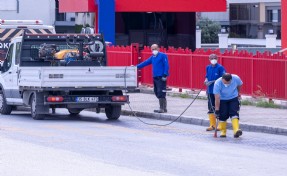 Büyükşehir'den bayram öncesi ilaçlama mesaisi