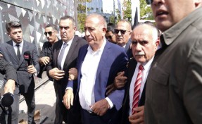 CHP İstanbul İl Kongresi davasında bir erteleme daha: Gürsel Tekin'in kayyımlığı sürecek!