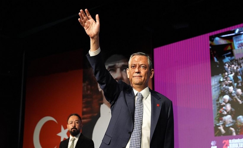 Özel ekibi olağanüstü kurultay için harekete geçti : Gözler bayram sonrası süreçte