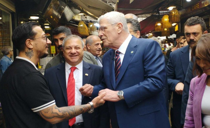 Dervişoğlu’ndan dikkat çeken İzmir çıkışı: Daha rahat yürüdüğüm bir Kemeraltı hatırlamıyorum!