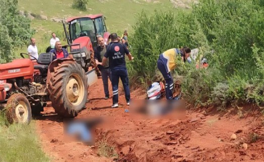 Devrilen traktör can aldı: Baba ve 7 yaşındaki oğlu hayatını kaybetti