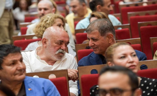 Ercan Kesal seslendirdi: Asklepion’dan Eşrefpaşa’ya uzanan sağlık yolculuğu