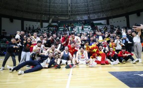 Göztepe basketbolda gözünü birinci lige dikti