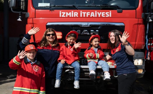 Hem evde hem sahada kahramanlık öyküsü yazıyorlar!