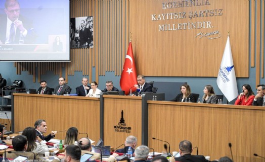 İzmir Büyükşehir Belediyesi’nin 2025 Mali Yılı Kesin Hesabı oy çokluğuyla kabul edildi