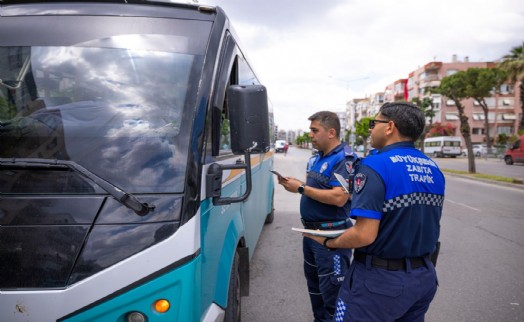 İzmir'de bayram öncesi zabıtadan sıkı denetim!