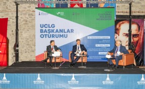 İzmir kültür politikalarını şekillendiriyor... Tugay: 'Kültür bir hak, aynı zamanda kalkınmadır'