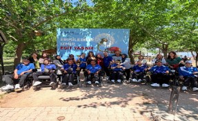 İzmir’de engeller dayanışma ve dostlukla aşıldı
