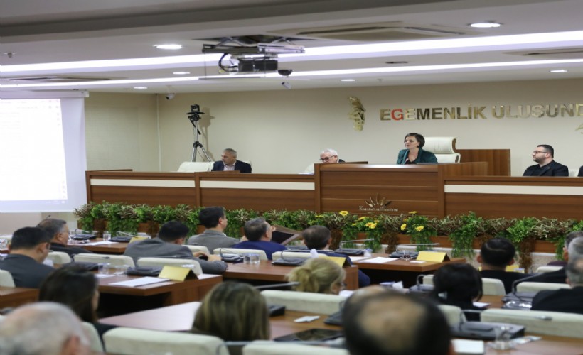 Karabağlar’da yapay zeka şarkısı gerilim yarattı… AK Parti’den sert tepki: Cumhurbaşkanına hakaret eden bedelini öder!